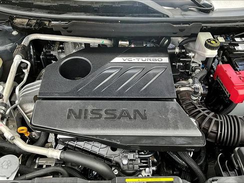 Used 2023 Nissan Rogue SL FWD image 31