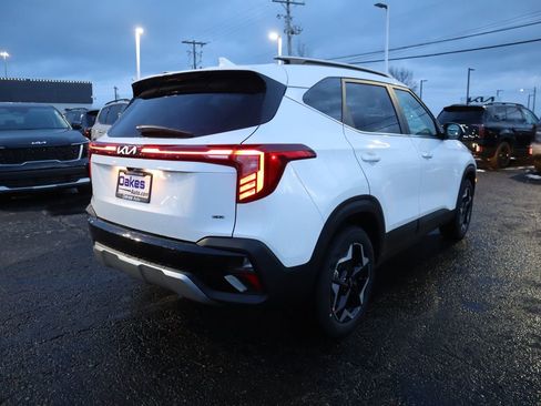 New 2026 Kia Seltos EX image 7