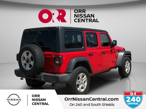 Used 2018 Jeep Wrangler Unlimited Sport S AWD/4WD image 5
