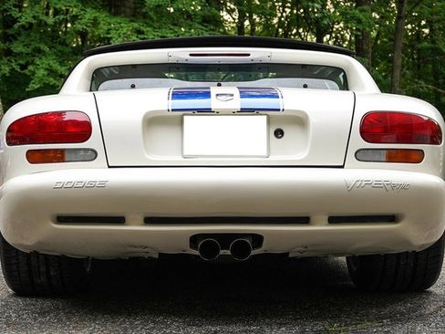 Used 1996 Dodge Viper RT/10 RWD image 7