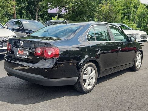 Used 2009 Volkswagen Jetta SE FWD image 11