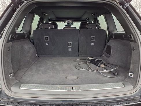 Used 2022 Jeep Grand Cherokee Overland w/ Advanced Protech Group III image 23