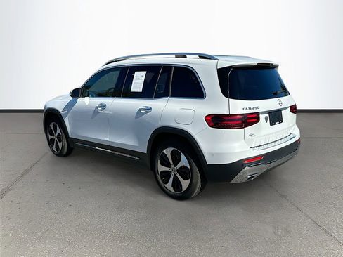Used 2024 Mercedes-Benz GLB 250 image 5