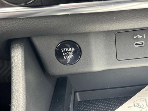 New 2026 Nissan Rogue SV image 34