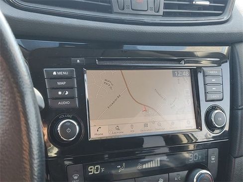 Used 2013 Nissan Rogue S w/ Special Edition Pkg image 30