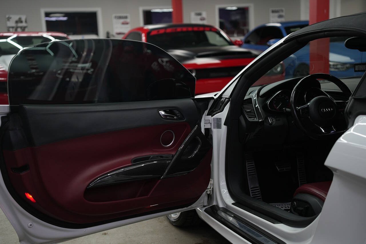 Used 2011 Audi R8 V10 AWD/4WD image 20