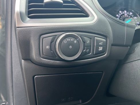 Used 2022 Ford Edge SEL w/ Convenience Package image 24