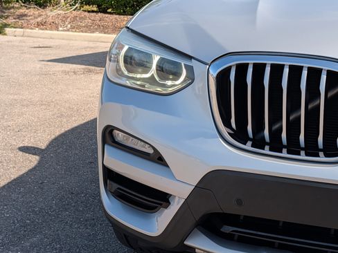 Used 2019 BMW X3 xDrive30i w/ Premium Package AWD/4WD image 9