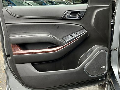 Used 2020 GMC Yukon SLT image 21