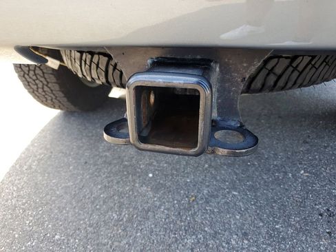 Used 2024 Chevrolet Silverado 3500 High Country w/ Technology Package image 10