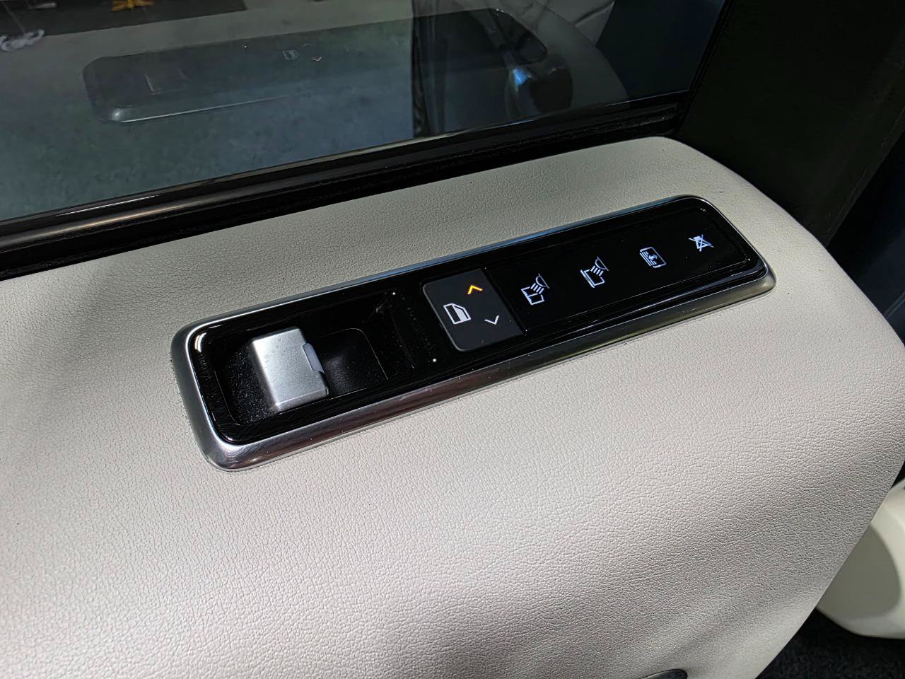 Used 2021 Land Rover Range Rover Westminster Edition AWD/4WD image 22