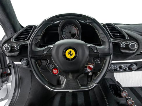 Used 2020 Ferrari 488 Pista Coupe image 17