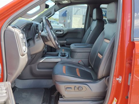 Used 2022 GMC Sierra 1500 AT4 w/ Technology Package image 14