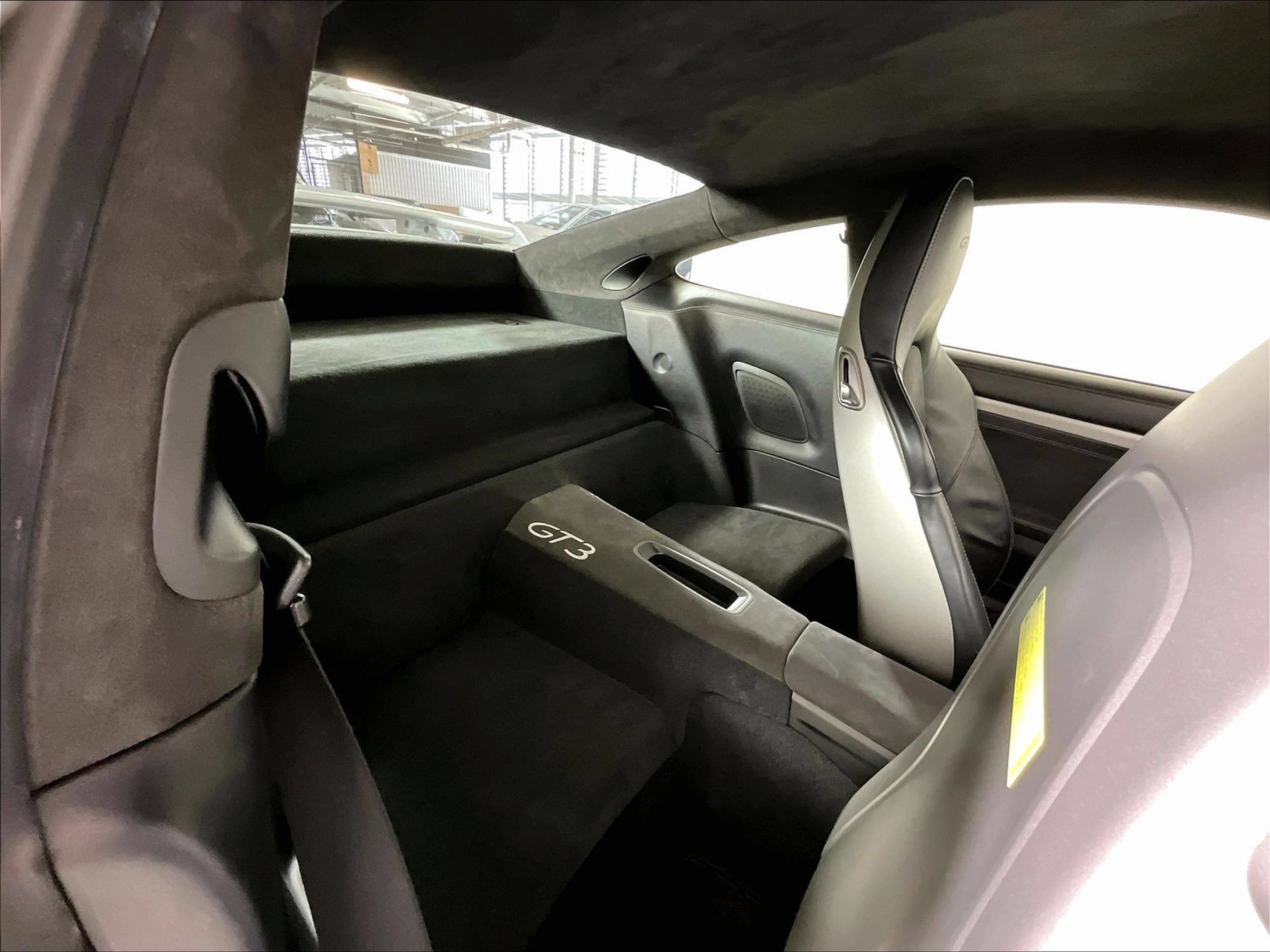 Certified 2014 Porsche 911 GT3 RWD image 19