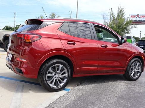 Used 2022 Buick Encore GX Select w/ Sport Touring Package FWD image 8