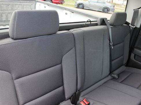 Used 2018 Chevrolet Silverado 1500 LT w/ Trailering Package image 26