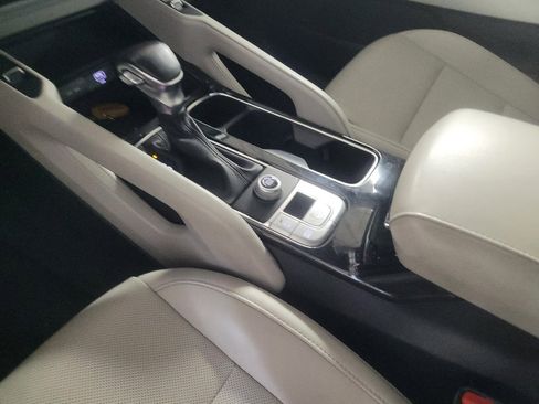 Used 2021 Kia Telluride S FWD image 26
