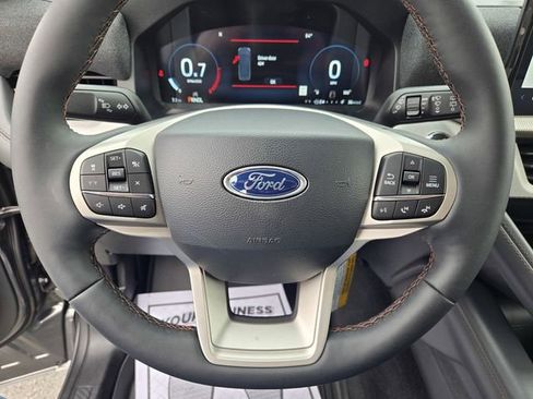 New 2026 Ford Explorer Active w/ Active Comfort Package RWD image 20