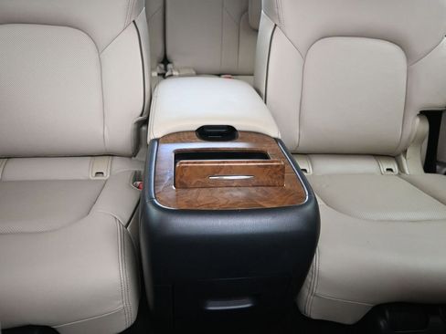 Used 2024 Nissan Armada SL w/ Captain's Chairs Package RWD image 29