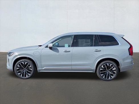 New 2026 Volvo XC90 T8 Ultra w/ Protection Package Premier AWD/4WD image 3