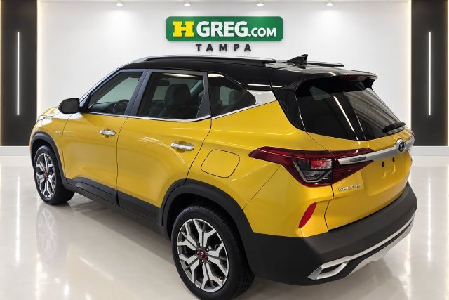 Used 2021 Kia Seltos SX AWD/4WD image 2