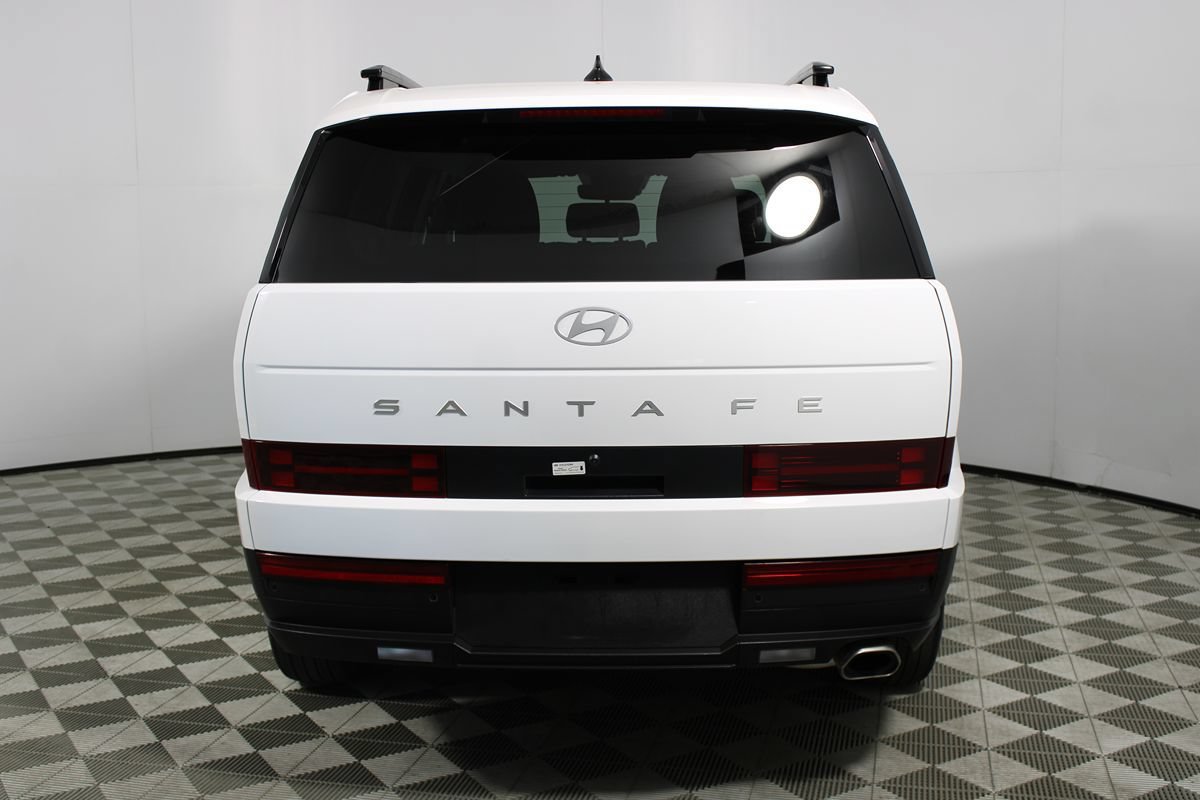 Used 2026 Hyundai Santa Fe SEL FWD image 37