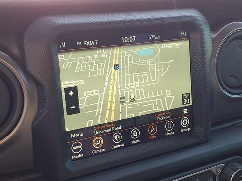 Used 2023 Jeep Gladiator Willys image 19