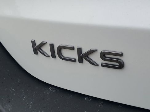 New 2026 Nissan Kicks SV image 6