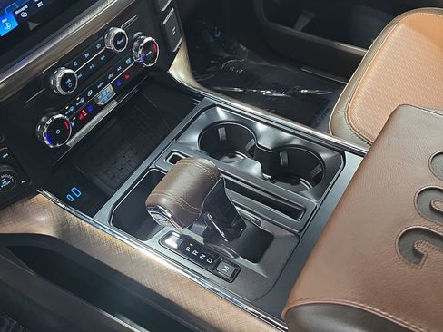 Used 2024 Ford F150 King Ranch w/ FX4 Off-Road Package image 26