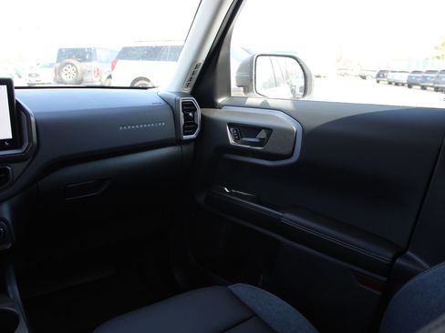 New 2026 Ford Bronco Sport Outer Banks AWD/4WD image 11