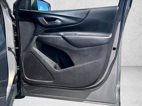 Used 2019 Chevrolet Equinox LT FWD image 19