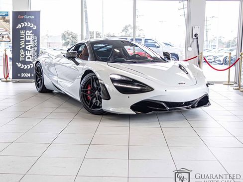 Used 2018 McLaren 720S Luxury image 8