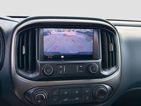 Used 2021 Chevrolet Colorado Z71 image 13