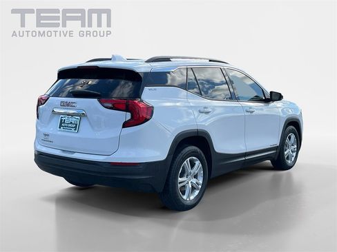 Used 2020 GMC Terrain SLE w/ Driver Convenience Package image 7
