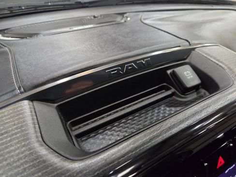 Used 2020 RAM 2500 Limited image 67