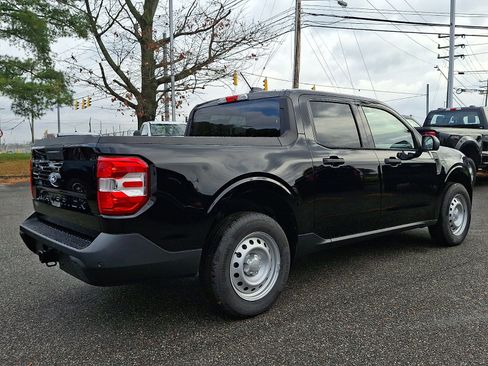 New 2025 Ford Maverick XL image 7