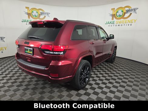 Certified 2020 Jeep Grand Cherokee Altitude AWD/4WD image 7