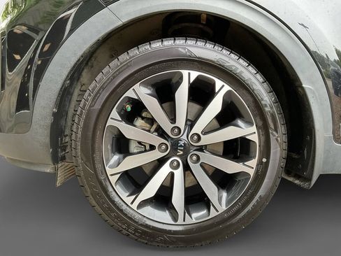 Used 2018 Kia Sportage EX w/ EX Technology Package FWD image 14