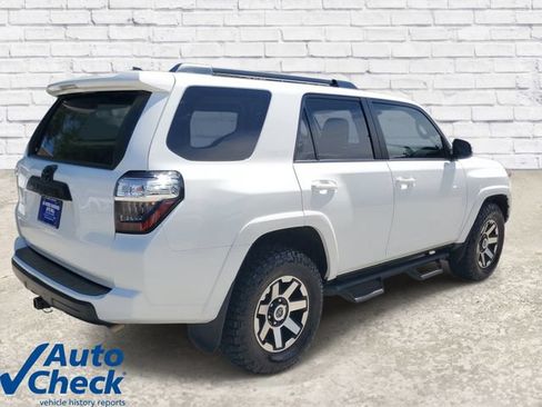 Used 2023 Toyota 4Runner TRD Off-Road Premium w/ Moonroof Package AWD/4WD image 4
