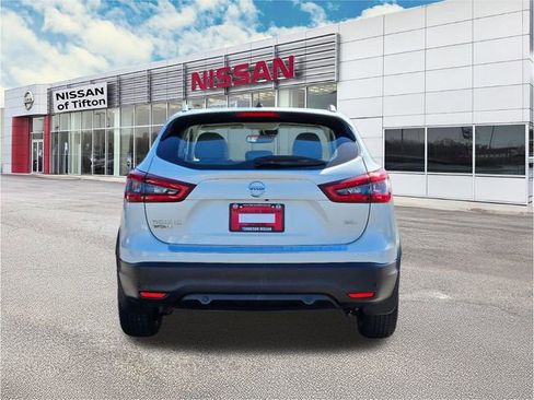 Certified 2022 Nissan Rogue Sport SL w/ Premium Package image 6