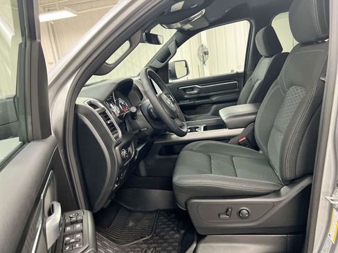 Used 2025 RAM 1500 Big Horn AWD/4WD image 18