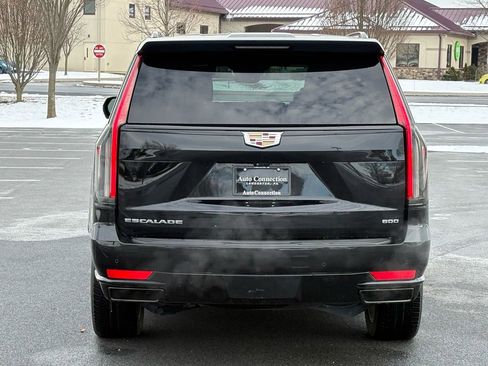 Used 2023 Cadillac Escalade Sport image 6