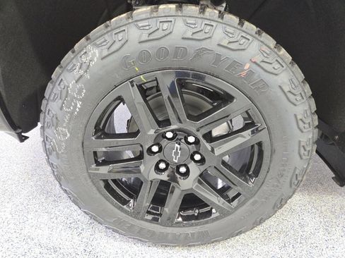 New 2026 Chevrolet Silverado 1500 LT Trail Boss w/ Convenience Package II image 39