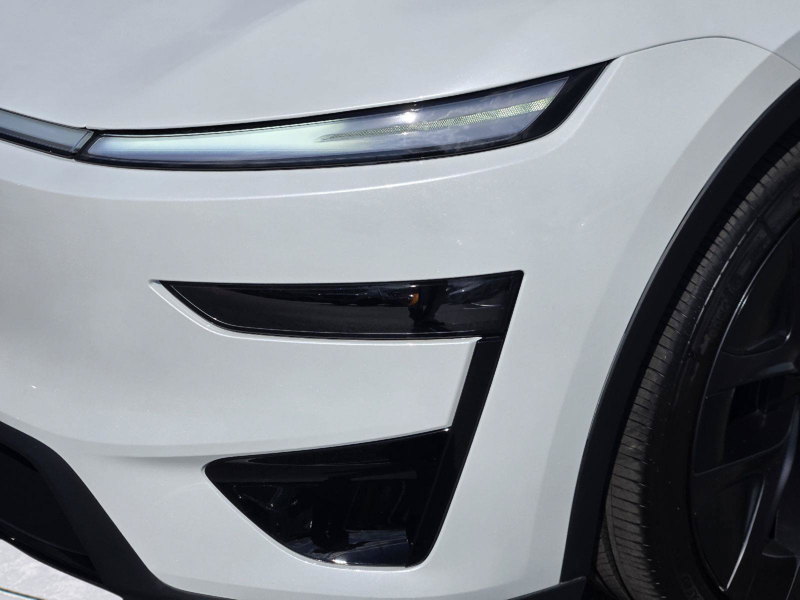 Used 2026 Tesla Model Y Performance AWD/4WD image 10
