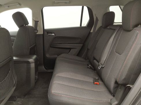 Used 2016 GMC Terrain SLE FWD image 18