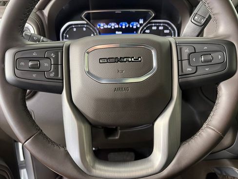 Used 2023 GMC Sierra 2500 Denali w/ Denali Ultimate Package image 16