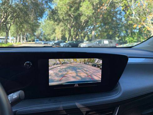 Used 2025 Buick Encore GX Preferred image 17