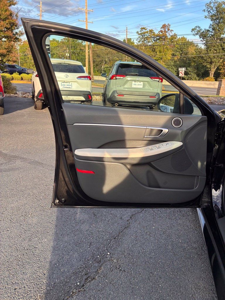 Used 2023 Hyundai Sonata SEL FWD image 26