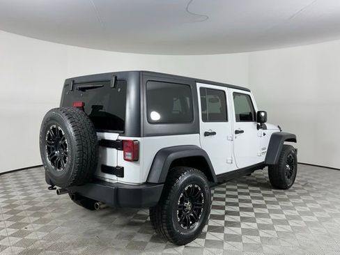 Used 2014 Jeep Wrangler Unlimited Sport w/ Quick Order Package 24S AWD/4WD image 5