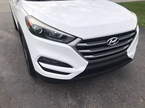 Used 2017 Hyundai Tucson Sport w/ Cargo Package image 61